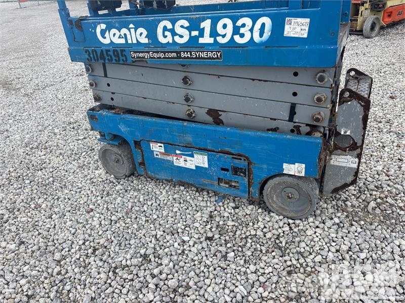 Genie GS-1930 Electric Scissor Lift Škarjaste dvižne ploščadi