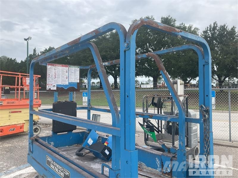 Genie GS-1930 Electric Scissor Lift Škarjaste dvižne ploščadi