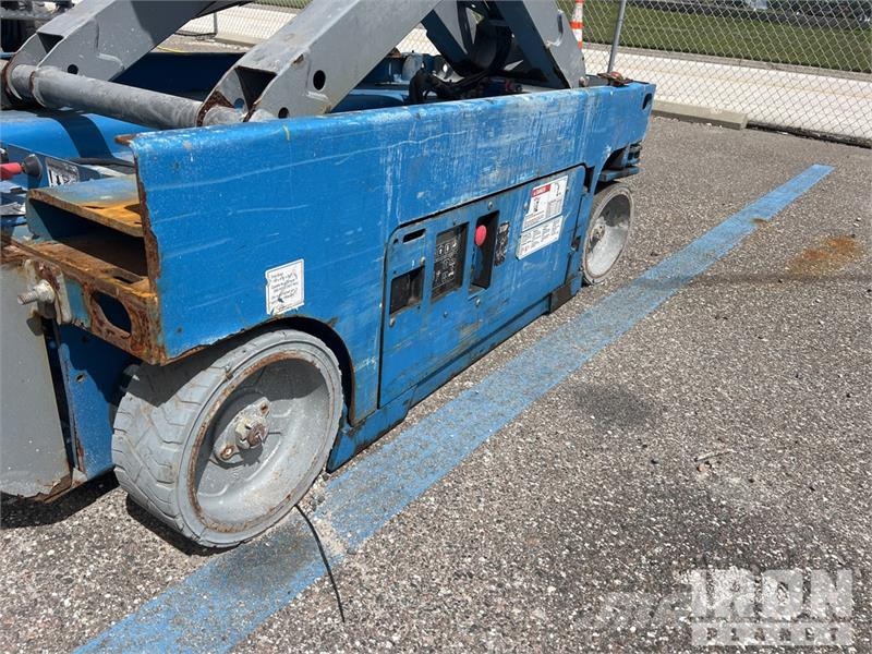 Genie GS-1930 Electric Scissor Lift Škarjaste dvižne ploščadi