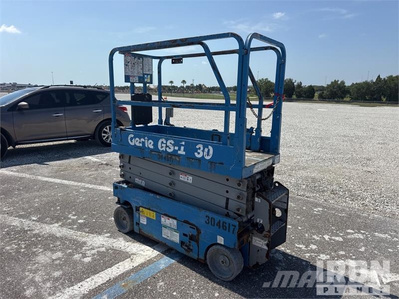 Genie GS-1930 Electric Scissor Lift Škarjaste dvižne ploščadi