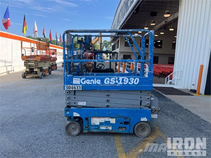 Genie GS-1930 Electric Scissor Lift シザースリフト