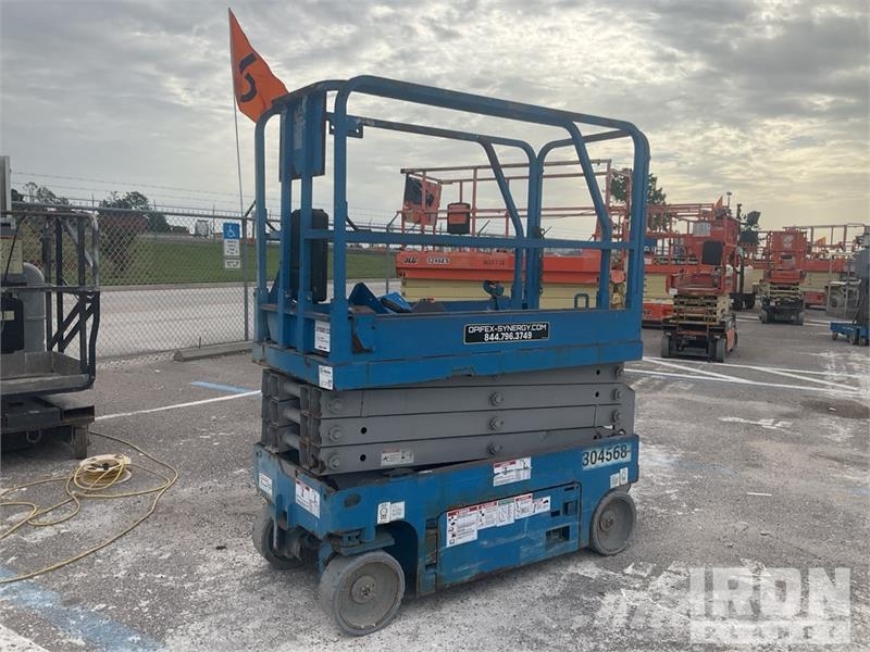 Genie GS-1930 Electric Scissor Lift Škarjaste dvižne ploščadi