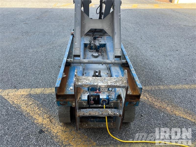 Genie GS-1930 Electric Scissor Lift シザースリフト