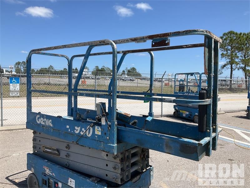 Genie GS-1930 Electric Scissor Lift Elevadores de tesoura