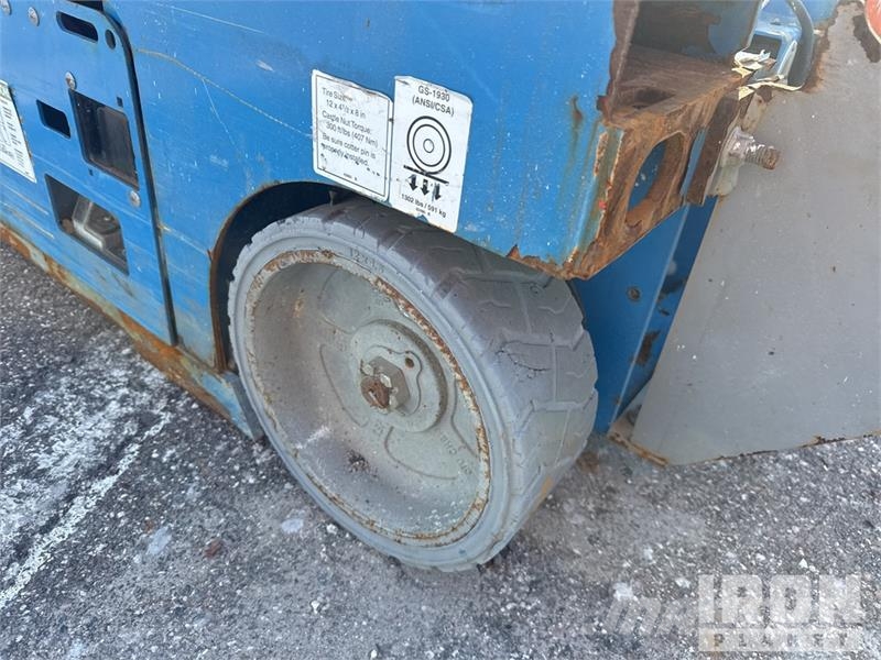 Genie GS-1930 Electric Scissor Lift Elevadores de tesoura