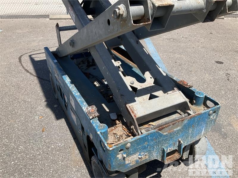 Genie GS-1930 Electric Scissor Lift Elevadores de tesoura
