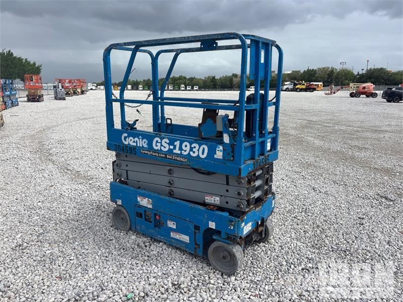 Genie GS-1930 Electric Scissor Lift Škarjaste dvižne ploščadi