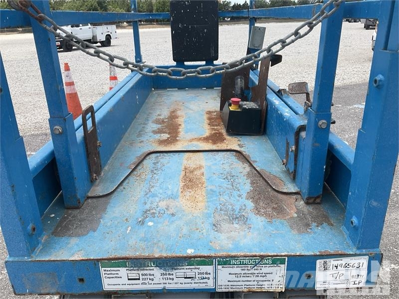 Genie GS-1930 Electric Scissor Lift シザースリフト
