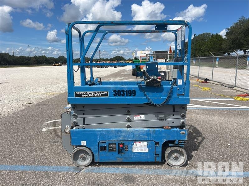 Genie GS-1930 Electric Scissor Lift Škarjaste dvižne ploščadi