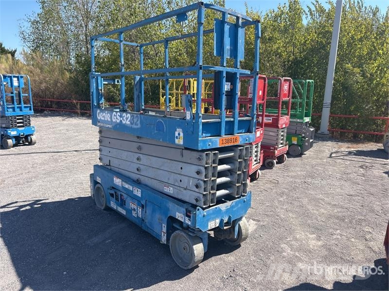 Genie GS-3232 Electric Scissor Lift Nacelle ciseaux