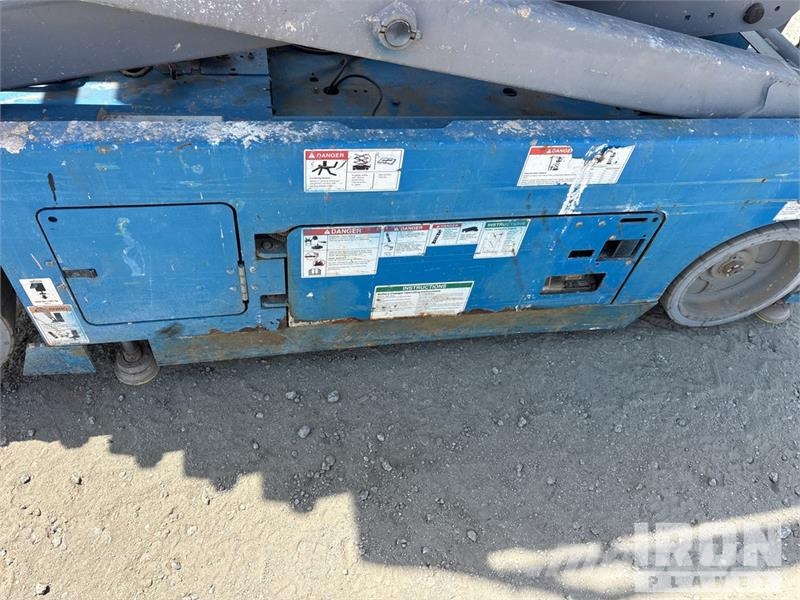 Genie GS-3232 Electric Scissor Lift Elevadores de tesoura