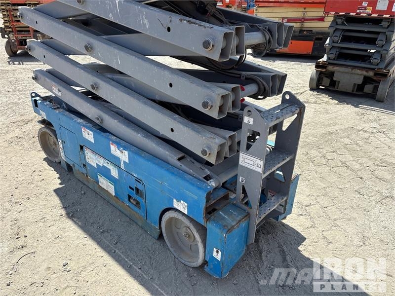 Genie GS-3232 Electric Scissor Lift Elevadores de tesoura