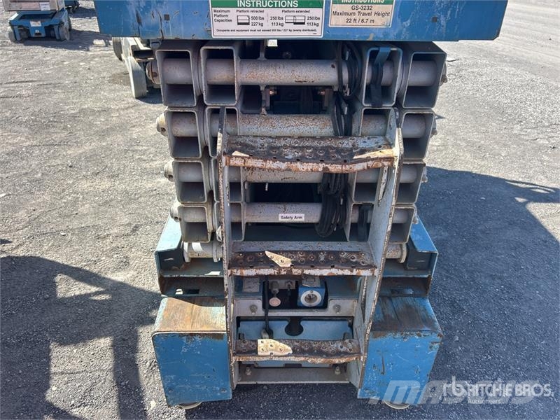 Genie GS-3232 Electric Scissor Lift Nacelle ciseaux