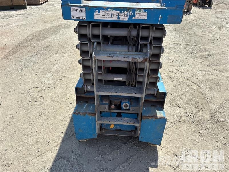 Genie GS-3232 Electric Scissor Lift Elevadores de tesoura