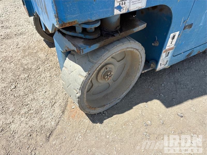 Genie GS-3232 Electric Scissor Lift Elevadores de tesoura