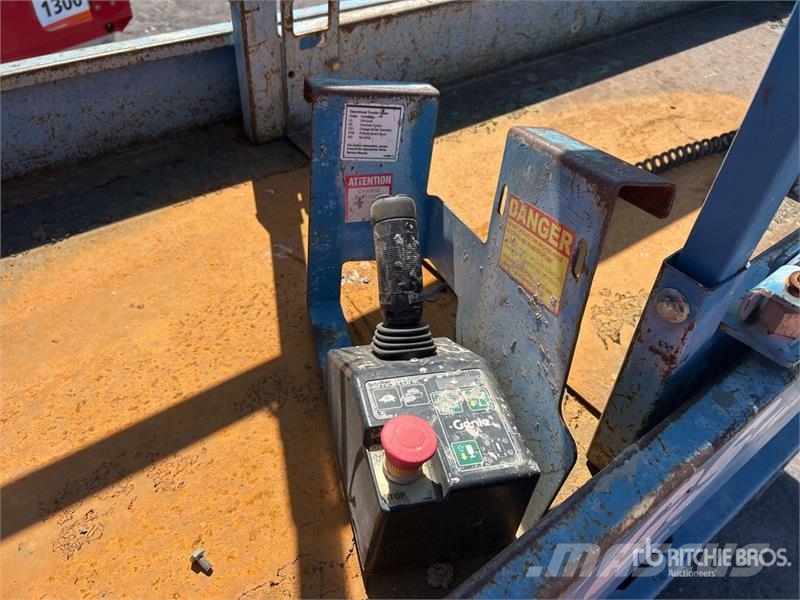 Genie GS-3232 Electric Scissor Lift Nacelle ciseaux