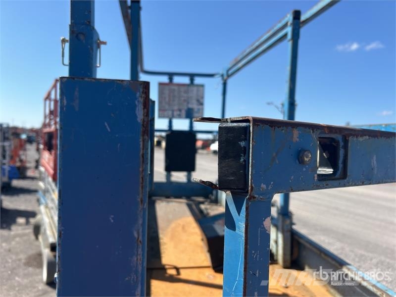Genie GS-3232 Electric Scissor Lift Nacelle ciseaux