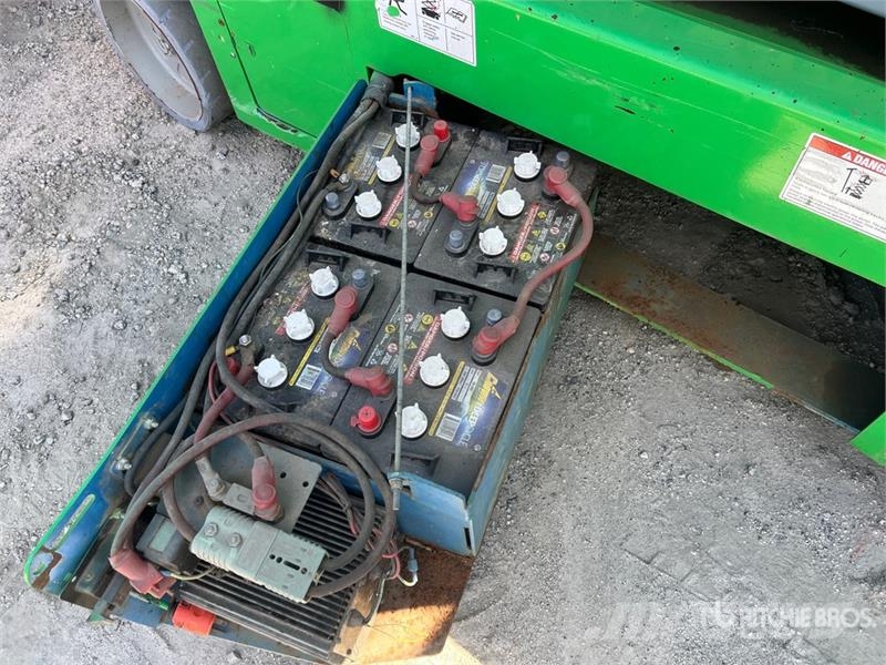 Genie GS-3246 Electric Scissor Lift Elevadores de tesoura