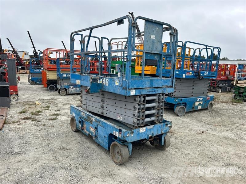 Genie GS-3246 Electric Scissor Lift Scheren-Arbeitsbühnen
