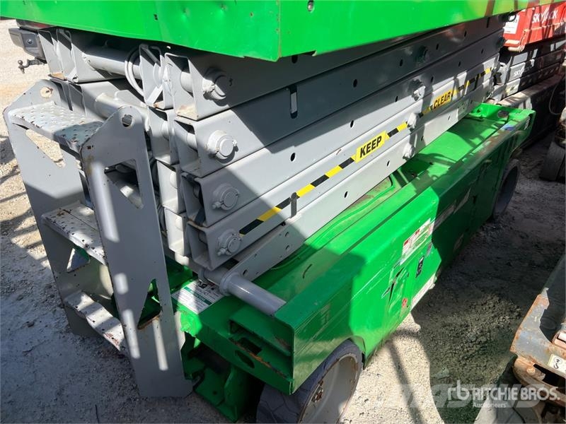 Genie GS-3246 Electric Scissor Lift Elevadores de tesoura