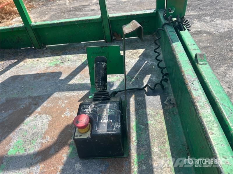 Genie GS-3246 Scissor Lift Šķerveida pacēlāji