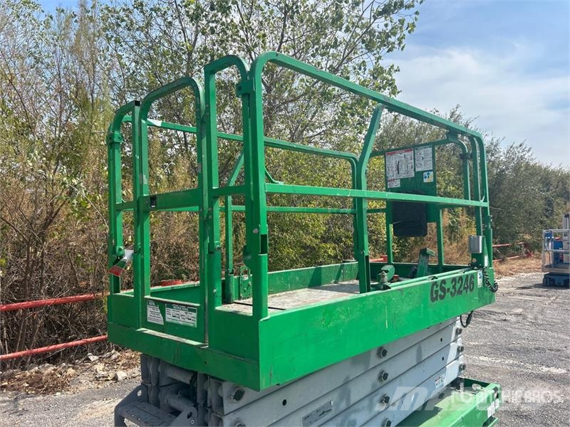 Genie GS-3246 Scissor Lift Šķerveida pacēlāji
