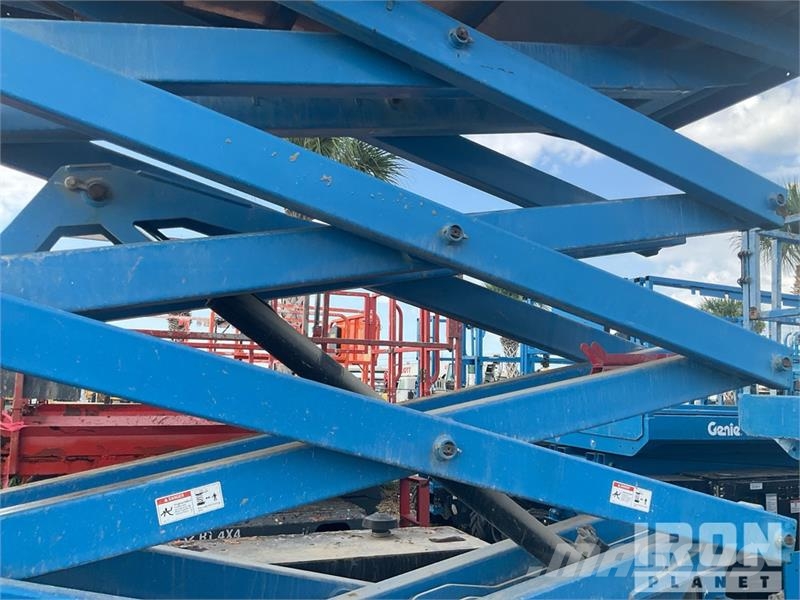 Genie GS-3369RT Elevadores de tesoura