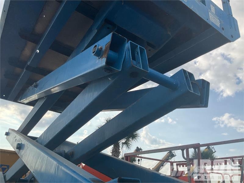 Genie GS-3369RT Elevadores de tesoura