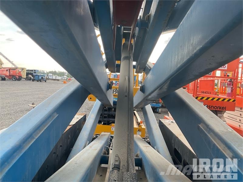 Genie GS-3369RT Elevadores de tesoura