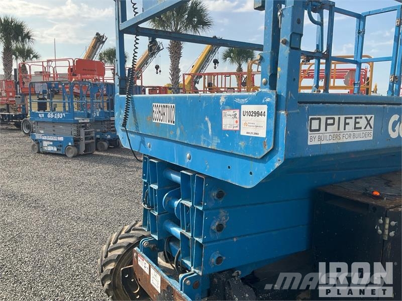 Genie GS-3369RT Elevadores de tesoura