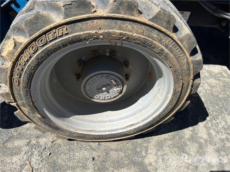 Genie GS-4390 Škarjaste dvižne ploščadi