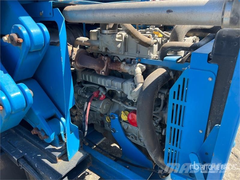 Genie GS-4390 Škarjaste dvižne ploščadi