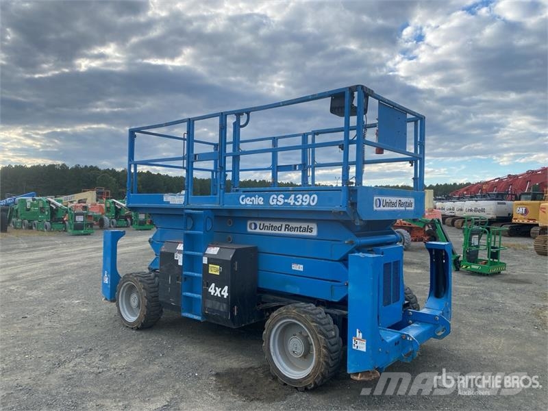 Genie GS-4390 Sakselifter