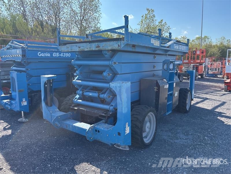 Genie GS-5390 4x4 Diesel Scissor Lift Škarjaste dvižne ploščadi