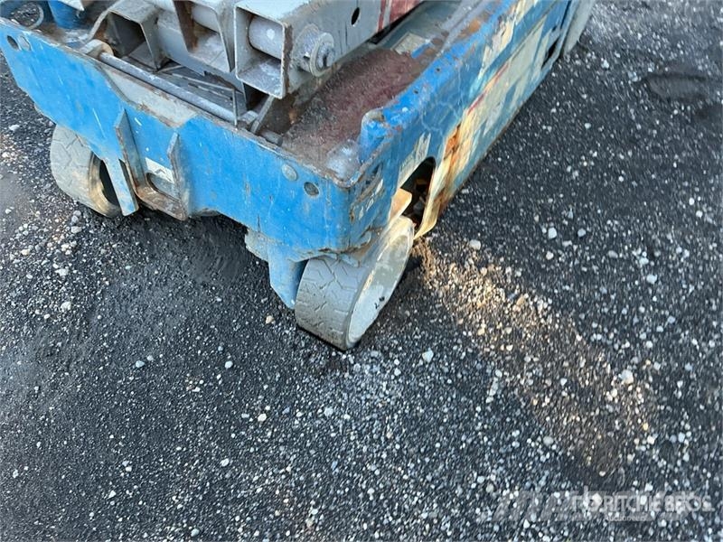 Genie GS1930 Electric Scissor Lift Elevadores de tesoura