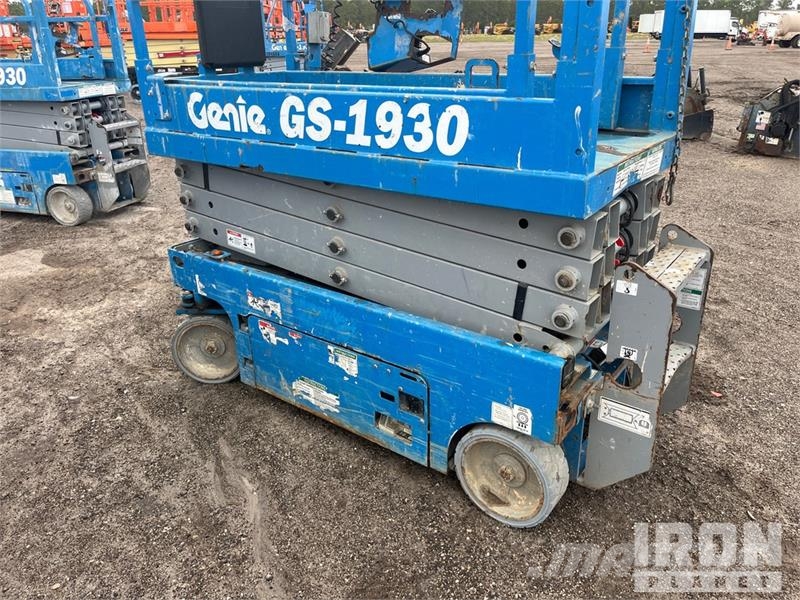 Genie GS1930 Electric Scissor Lift Škarjaste dvižne ploščadi