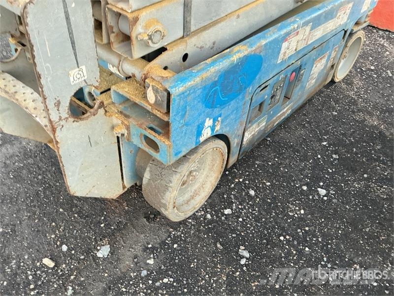 Genie GS1930 Electric Scissor Lift Elevadores de tesoura