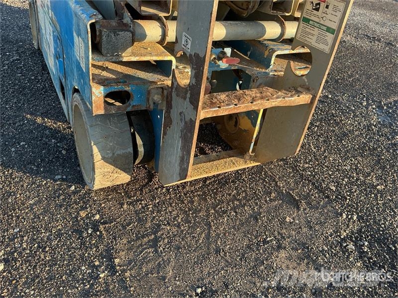 Genie GS1930 Electric Scissor Lift Elevadores de tesoura