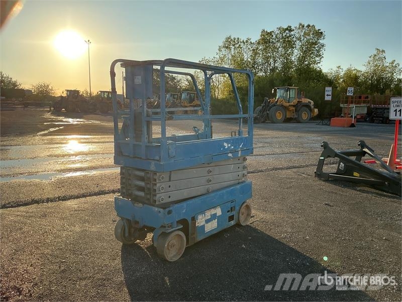 Genie GS1930 Electric Scissor Lift Elevadores de tesoura