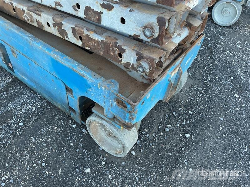 Genie GS1930 Electric Scissor Lift Elevadores de tesoura