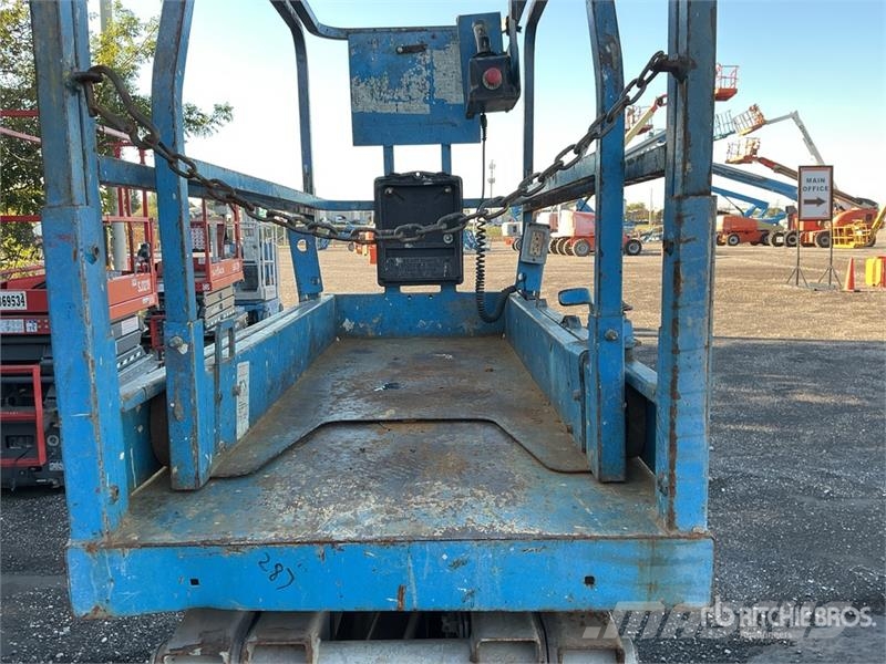Genie GS1930 Electric Scissor Lift Elevadores de tesoura