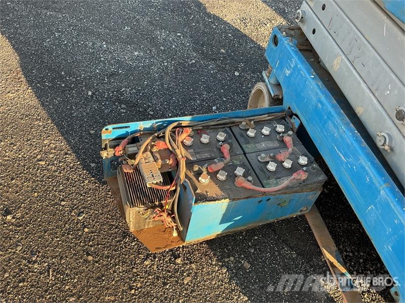 Genie GS1930 Electric Scissor Lift Elevadores de tesoura
