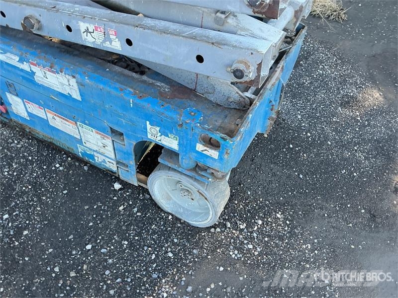 Genie GS1930 Electric Scissor Lift Elevadores de tesoura