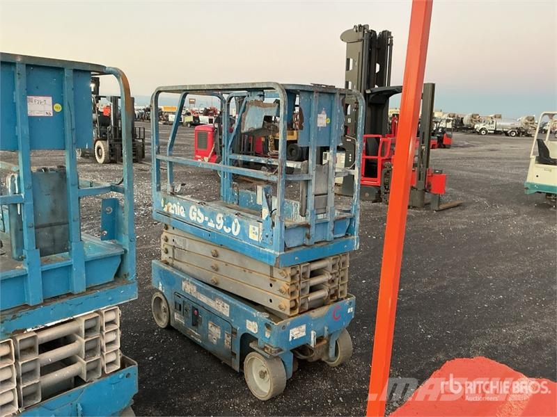 Genie GS1930 Electric Scissor Lift Elevadores de tesoura