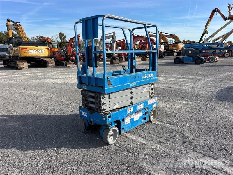 Genie GS1930 Scissor Lift رافعات مقصية الشكل