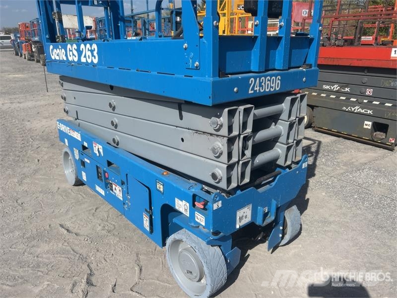 Genie GS2632 Electric Scissor Lift Makazaste platforme