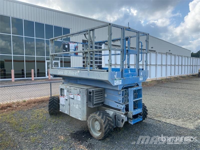 Genie GS2669RT 4x4 Diesel Scissor Lift Käärtõstukid