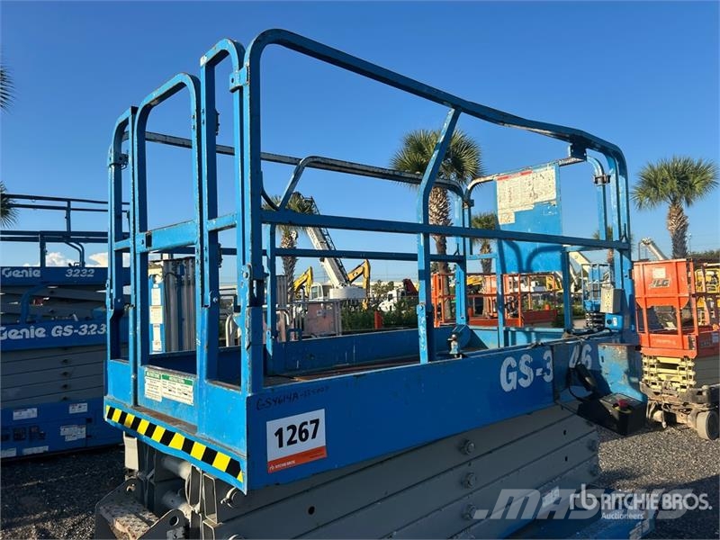 Genie GS3246 Electric Scissor Lift Schaarhoogwerkers