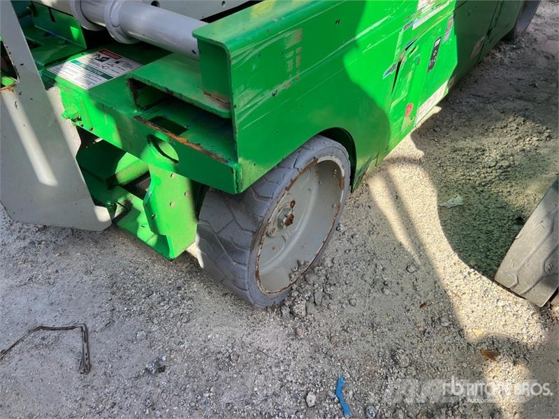 Genie GS3246 Electric Scissor Lift Ollós emelők