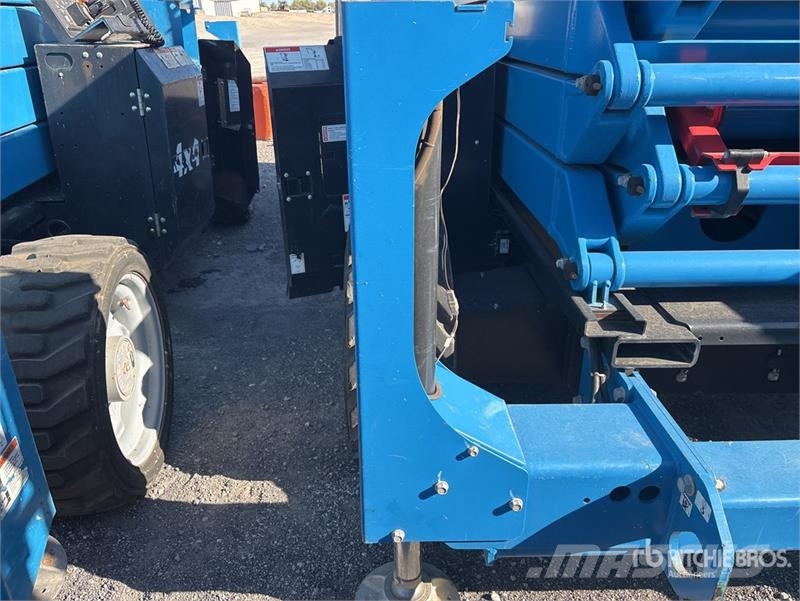 Genie GS4390 Diesel Scissor Lift Šķerveida pacēlāji
